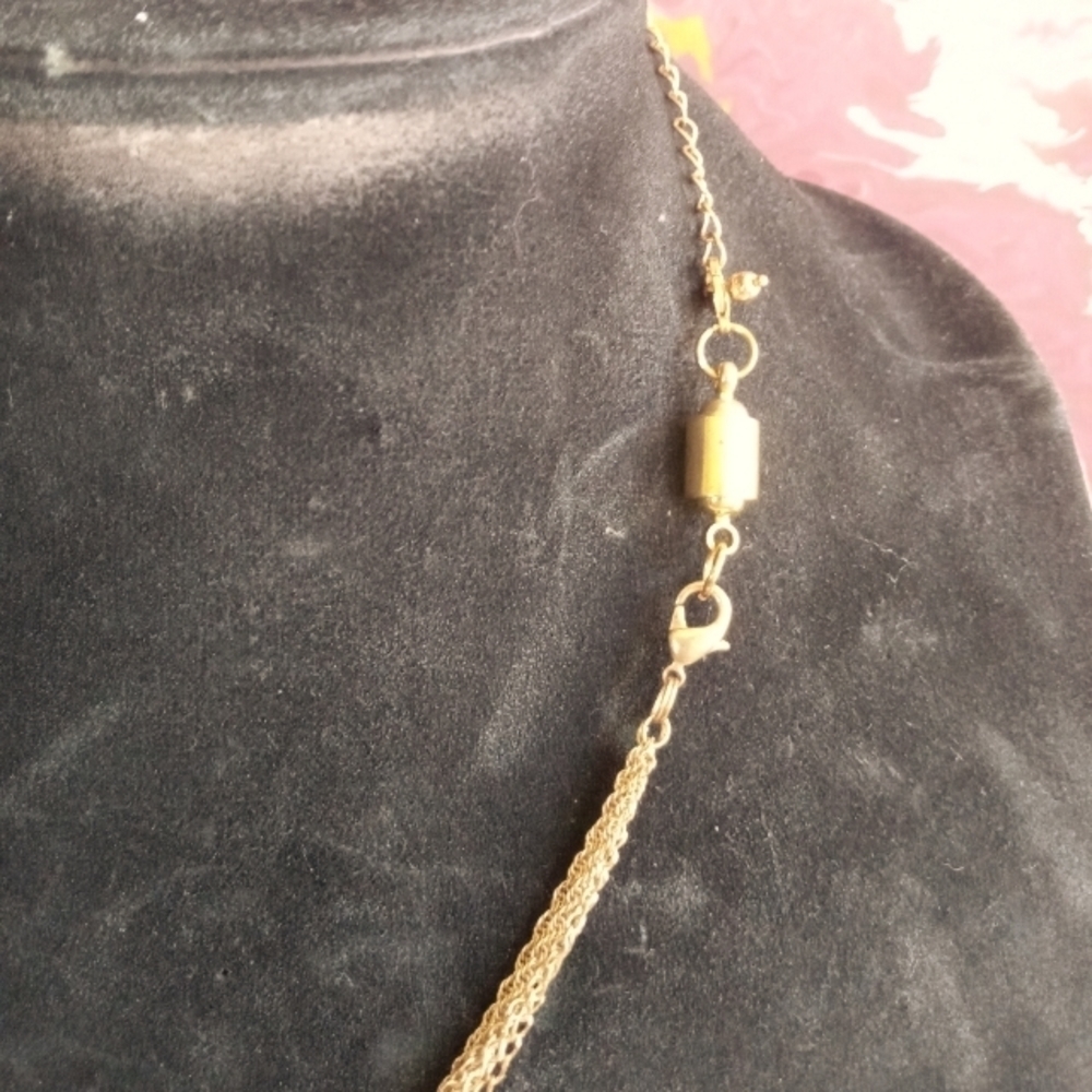 Necklace - Picture 2 of 5